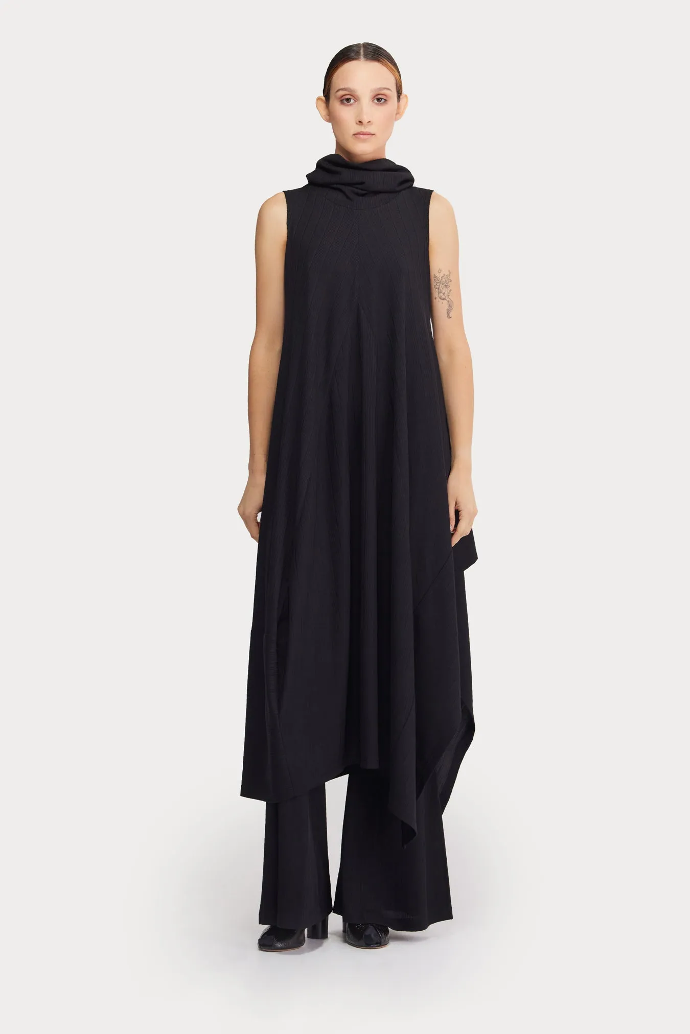 Asymmetrical Sleeveless Long Dress Black