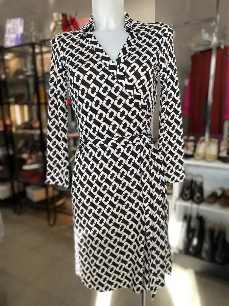 Diane Von Furstenburg knit silk wrap dress 4