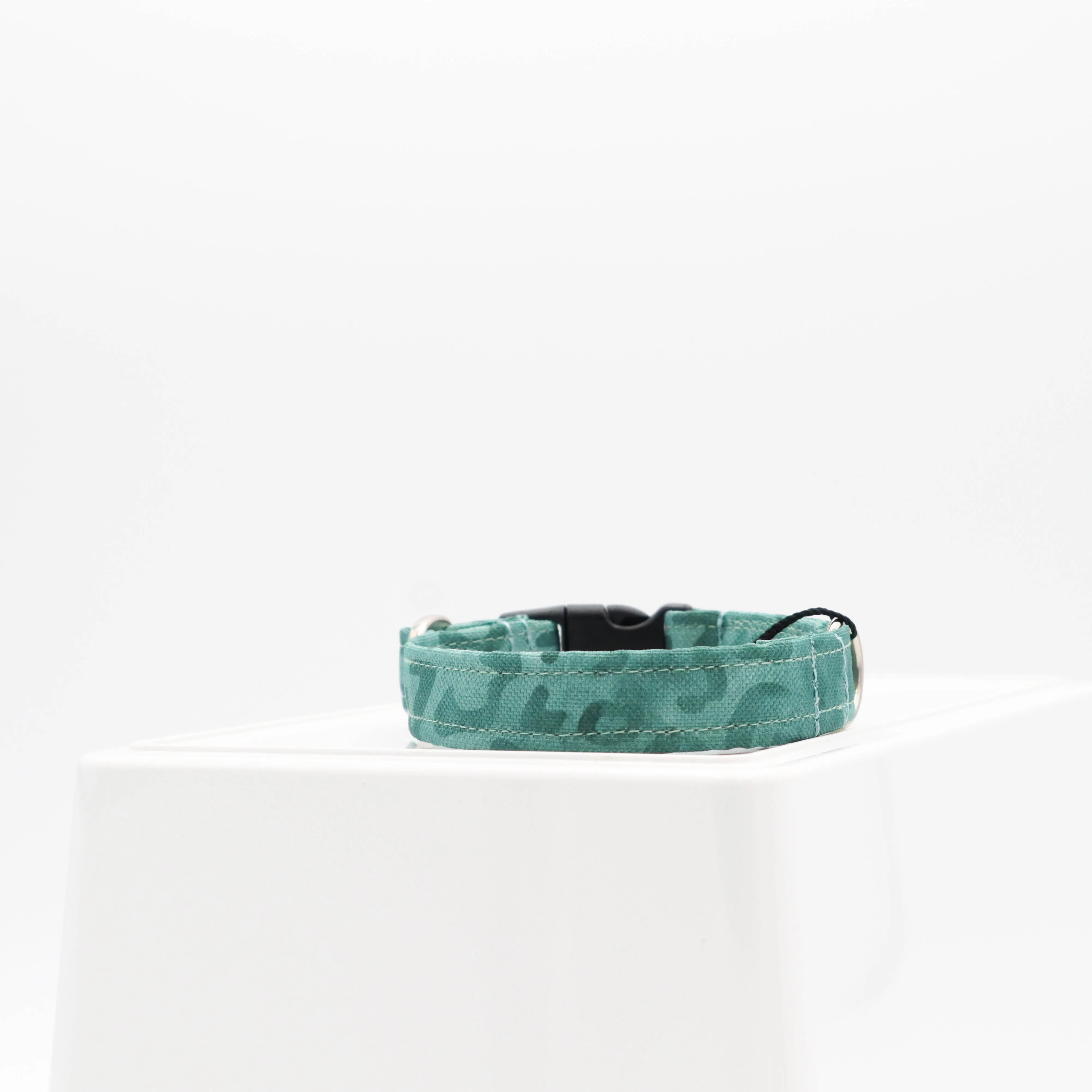 Handmade Dog Collar | Mint Cheetah | Width: 15-20-25-30-40-50 mm