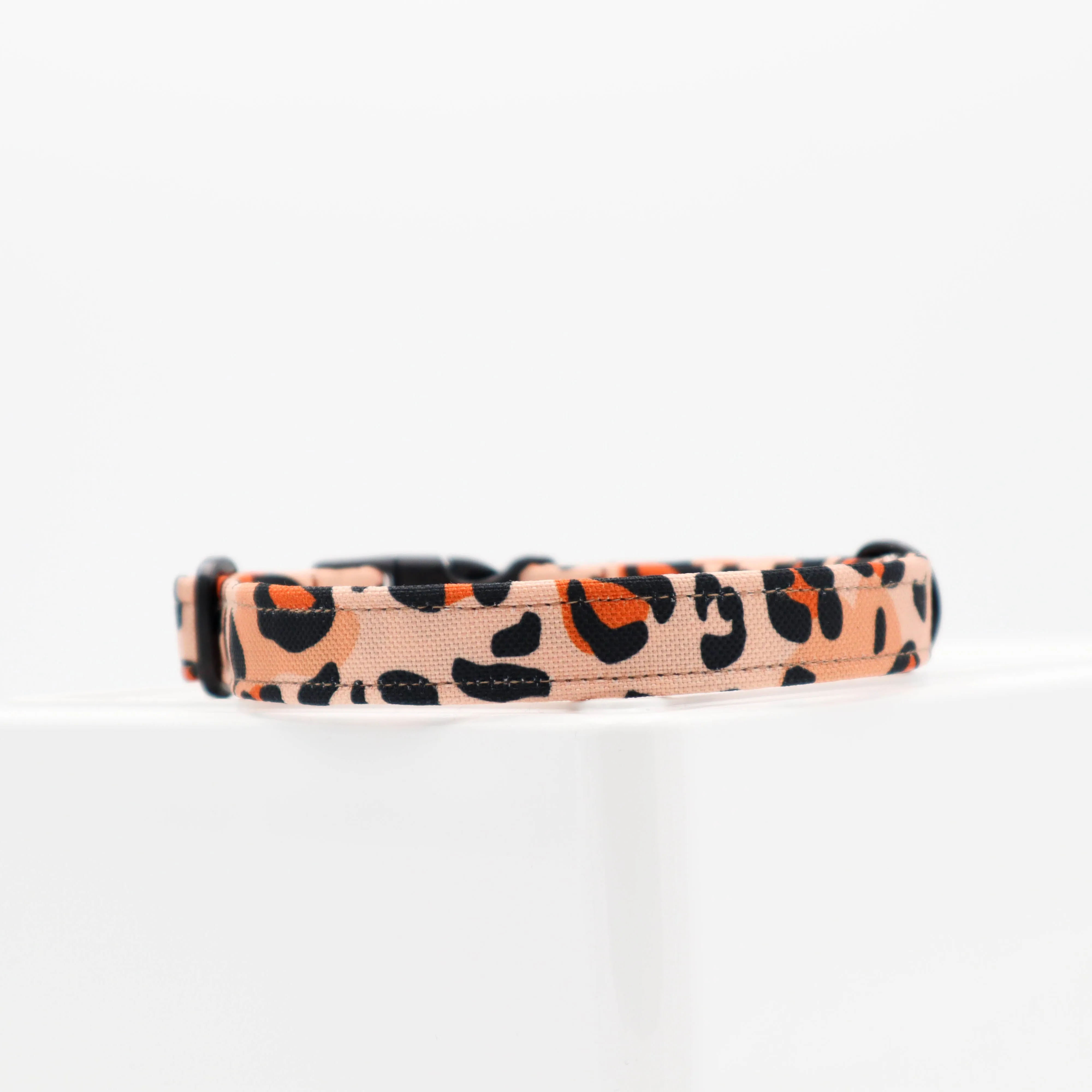 Handmade Dog Collar | Raaarrr | Width: 15-20-25-30-40-50 mm