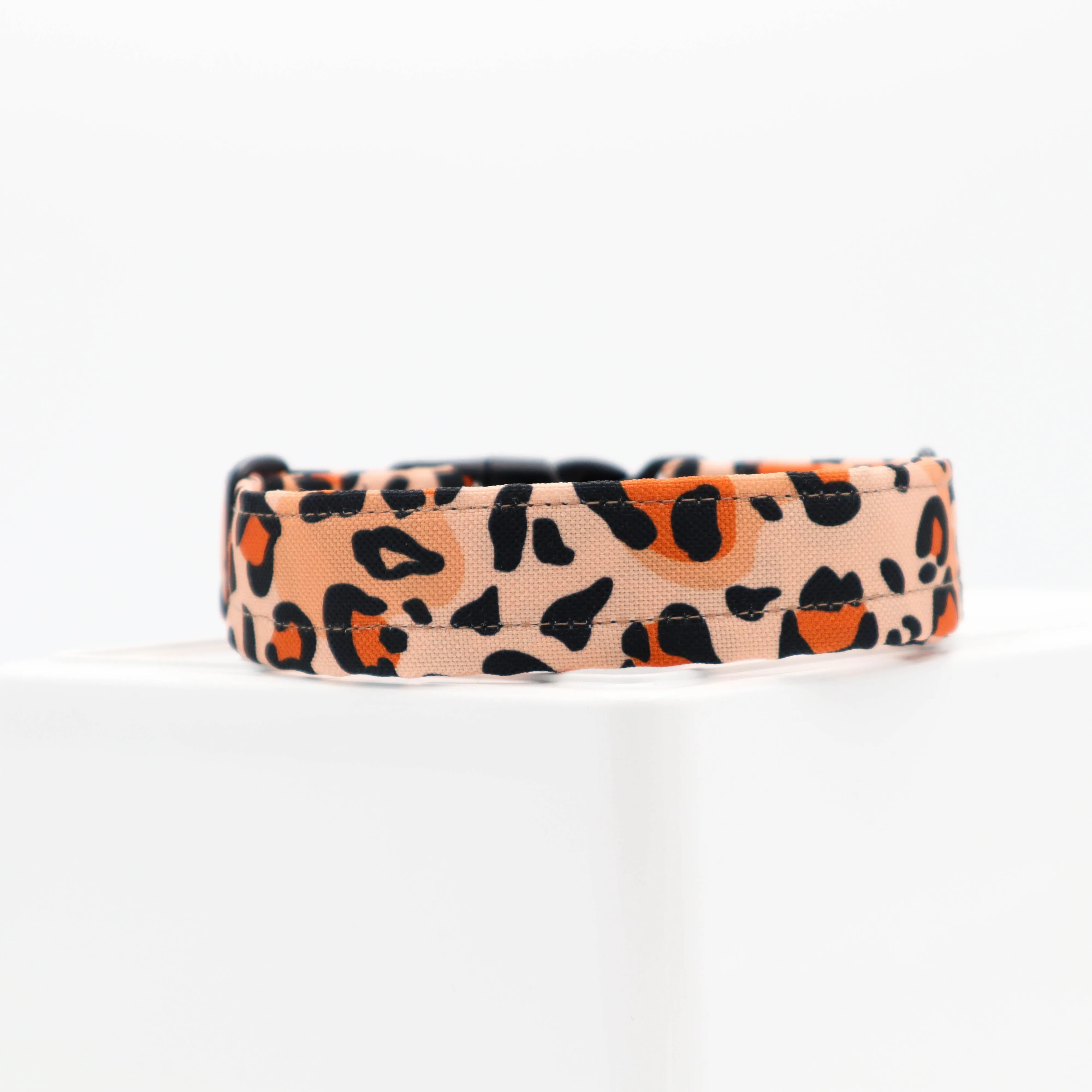 Handmade Dog Collar | Raaarrr | Width: 15-20-25-30-40-50 mm