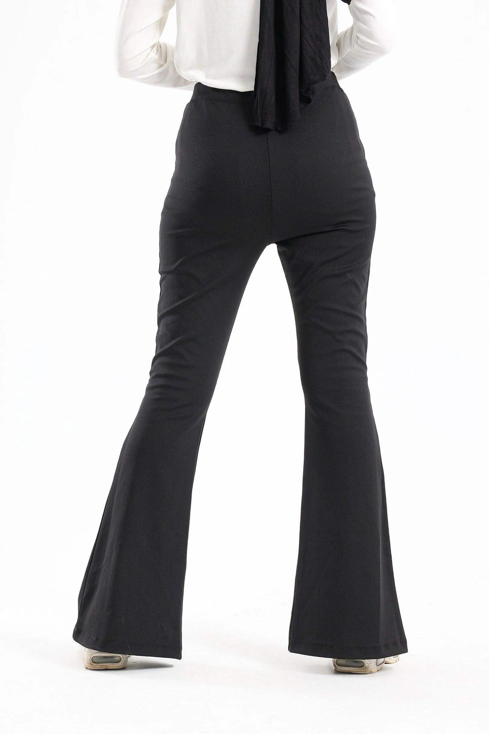 Ribbed Flared Pants With Front Slit