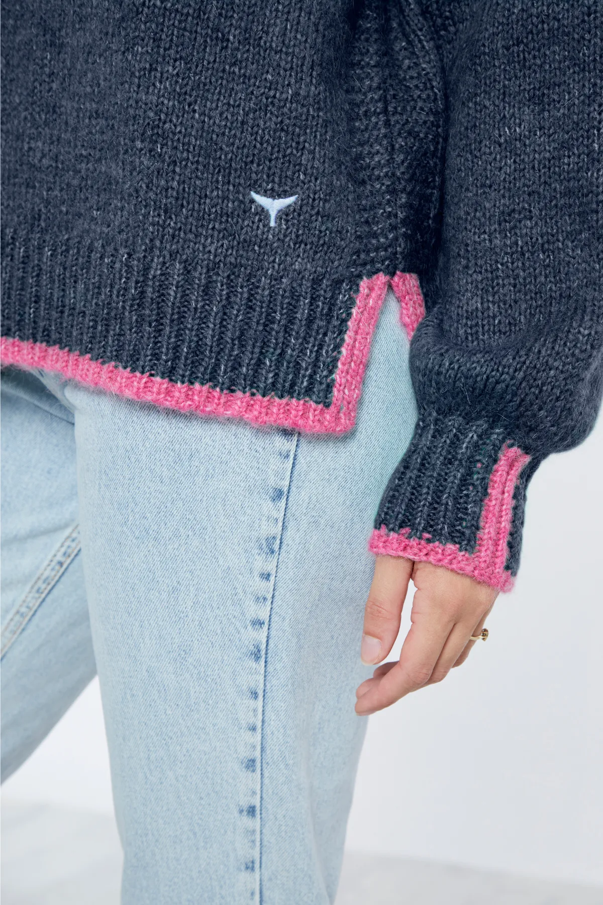 Rockingham Jumper - Navy/Pink