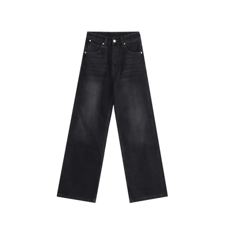 Straight-leg Jeans in Black