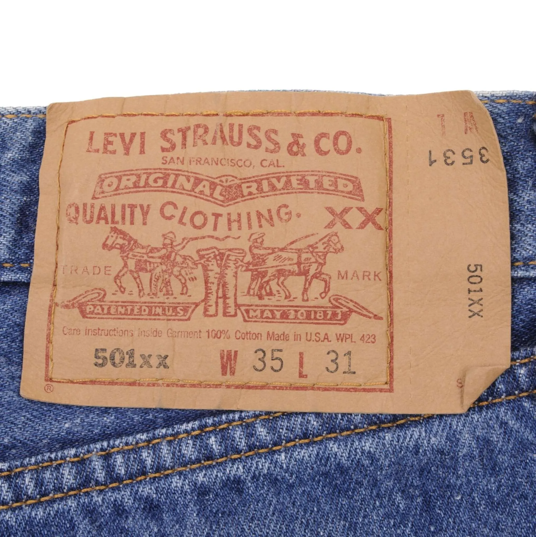 VINTAGE LEVIS 501 JEANS INDIGO 1990S SIZE W34 L39 MADE IN USA