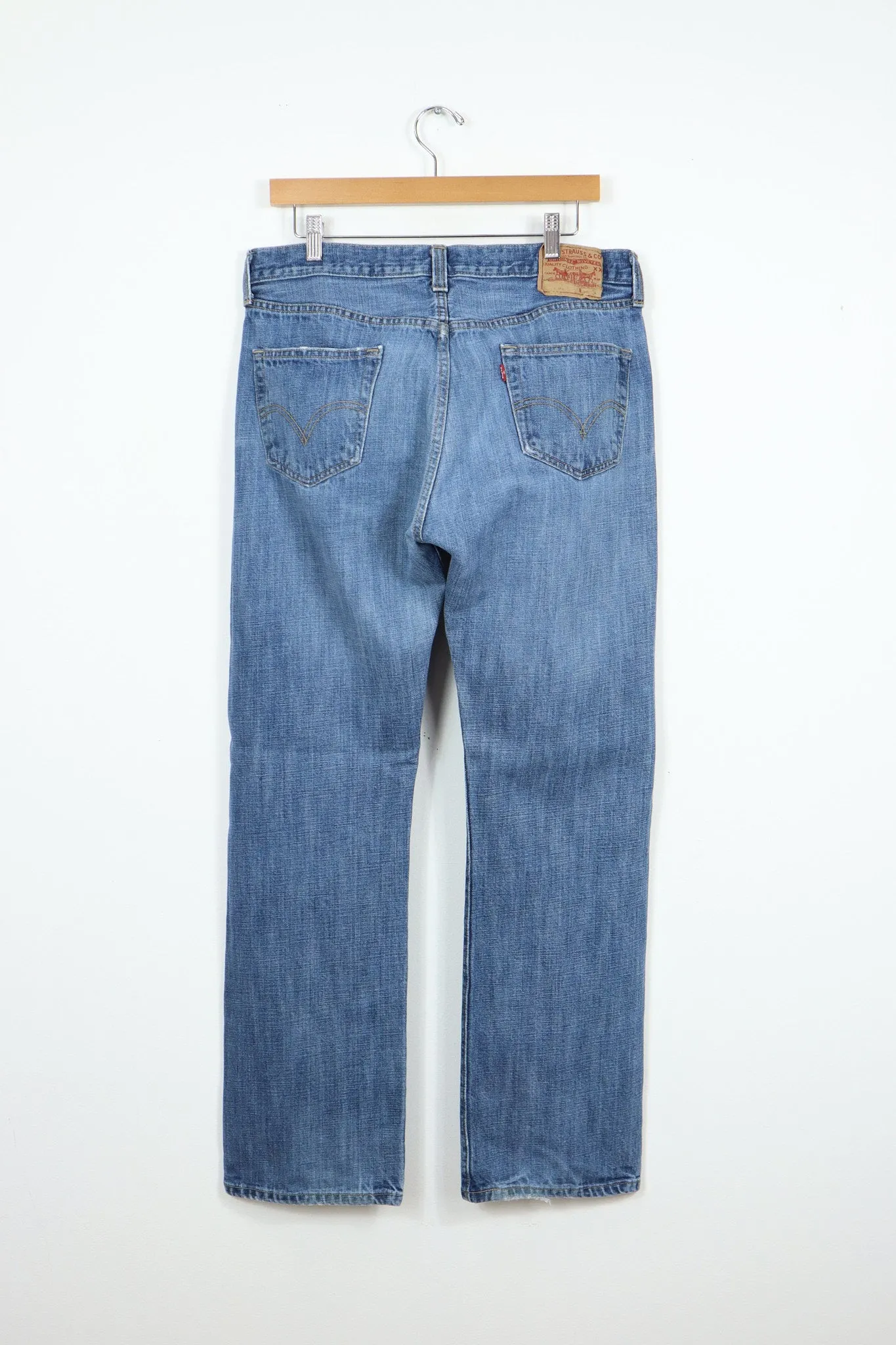 Vintage Levi's Straight Fit Button-Fly Jeans