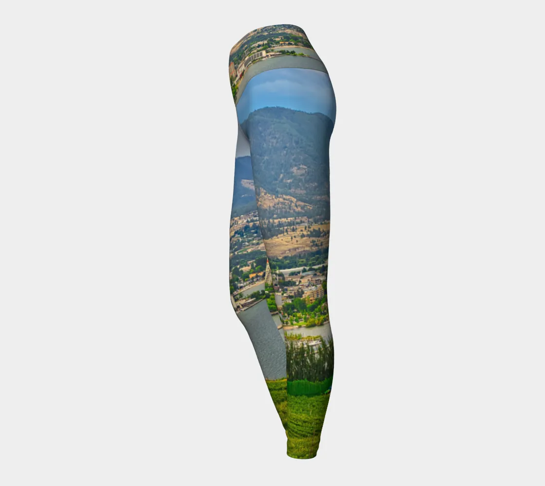 Women's Yoga Leggings - Penticton Munson Mountain